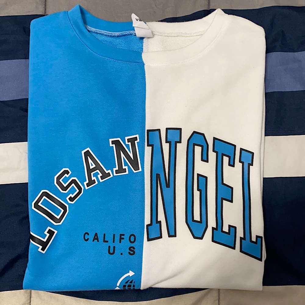 Los Angeles Oversized Sweater